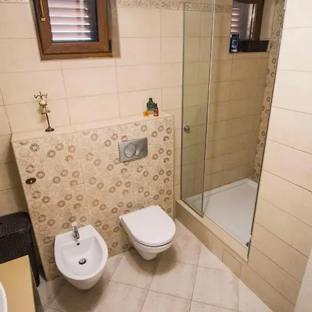 Nia With Private Pool * Трогир