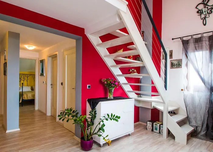 Villa Nia With Private Pool *