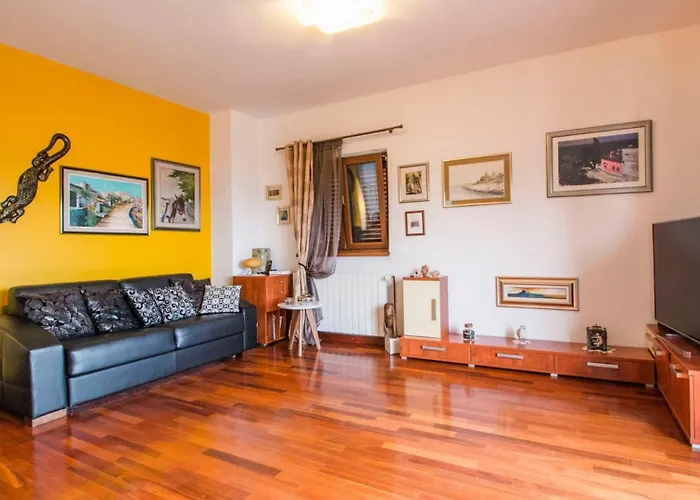 别墅 Nia With Private Pool