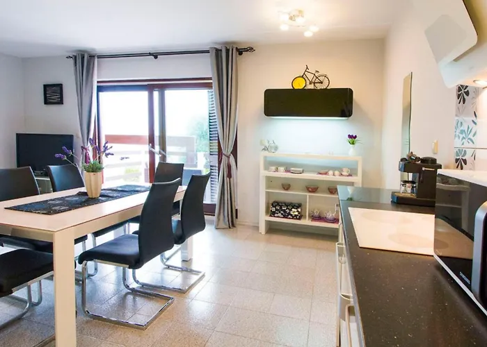 Villa Nia With Private Pool