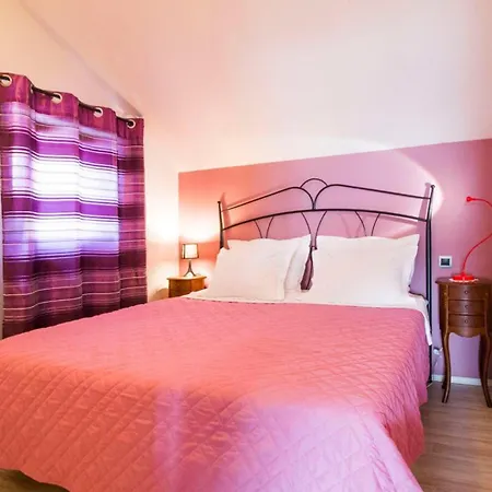 Nia With Private Pool Trogir